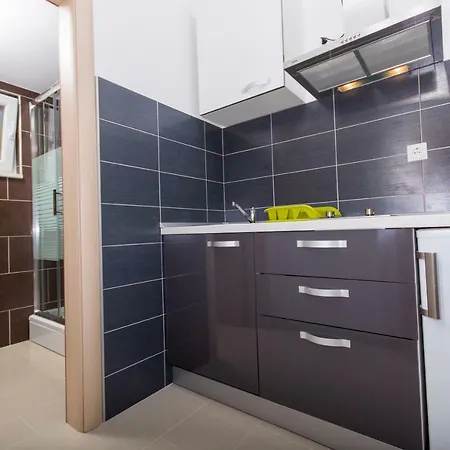 Apartman Franka 公寓 *